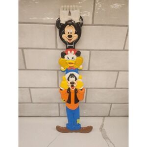 Vintage Walt Disney World Back Scratcher Goofy Donald Duck Mickey Mouse 15" Long